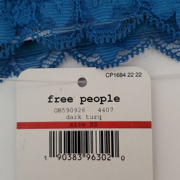 29. 🆕️ Free People Galloon Lace Halter - Picture 6 of 9